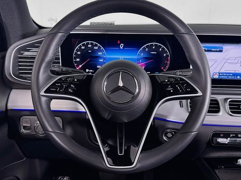 Used 2024 Mercedes-Benz GLE 350 4MATIC image 18