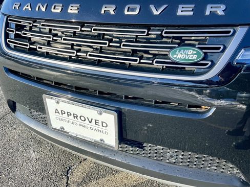 Certified 2025 Land Rover Range Rover Evoque S image 32