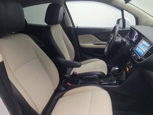 Used 2018 Buick Encore Preferred image 21