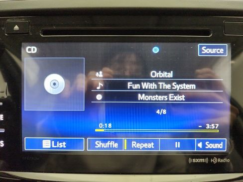 Used 2017 Subaru Forester 2.5i Premium w/ All-Weather Package image 20