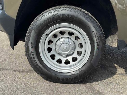 Used 2024 Chevrolet Colorado W/T image 6