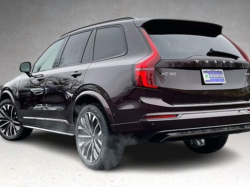 New 2026 Volvo XC90 B6 Ultra w/ Protection Package Premier image 3