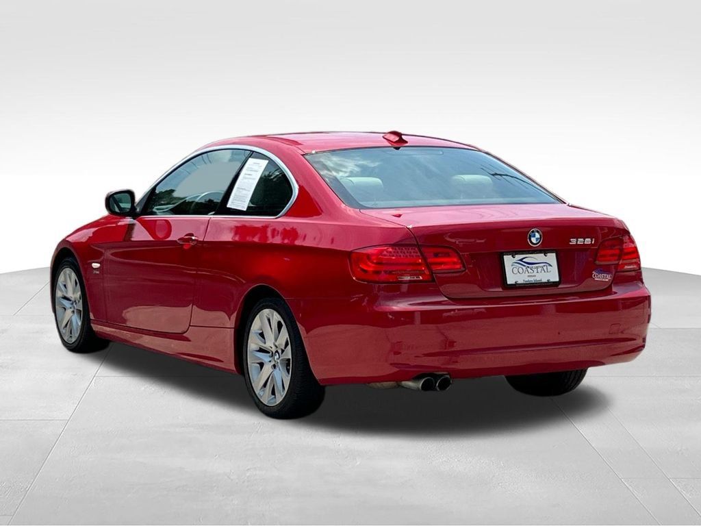 Used 2012 BMW 328i xDrive Coupe AWD/4WD image 14