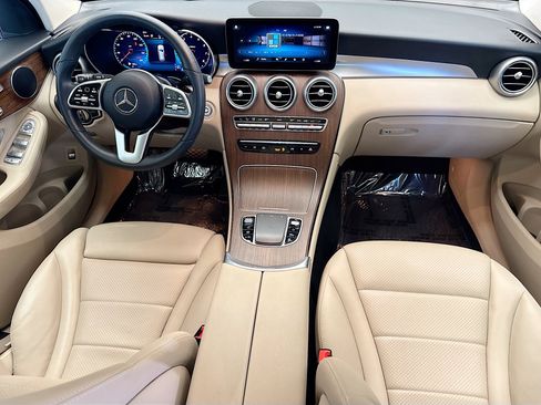 Used 2022 Mercedes-Benz GLC 300 GLC 300 image 12
