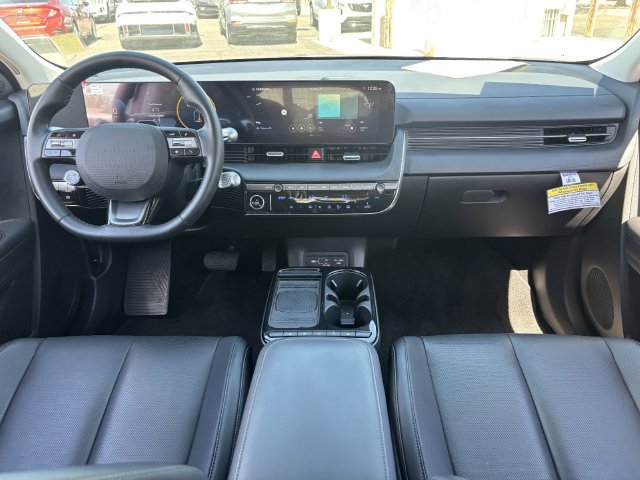 Used 2025 Hyundai Ioniq 5 SEL RWD image 15