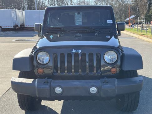Used 2012 Jeep Wrangler Sport image 4