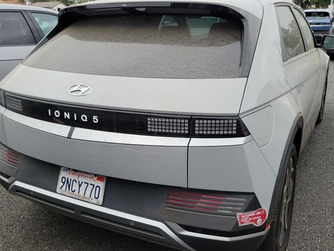 Used 2024 Hyundai Ioniq 5 SEL RWD image 5