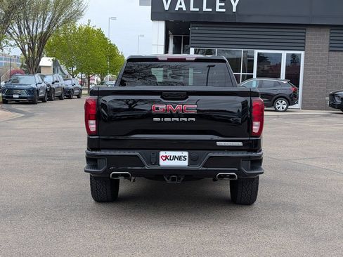Used 2023 GMC Sierra 1500 Elevation w/ X31 Off-Road Package AWD/4WD image 8