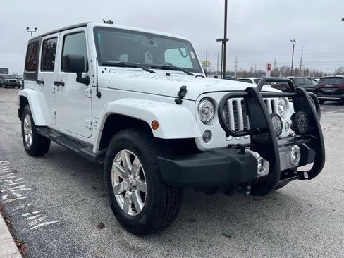 Certified 2018 Jeep Wrangler Unlimited Sahara w/ Connectivity Group image 5