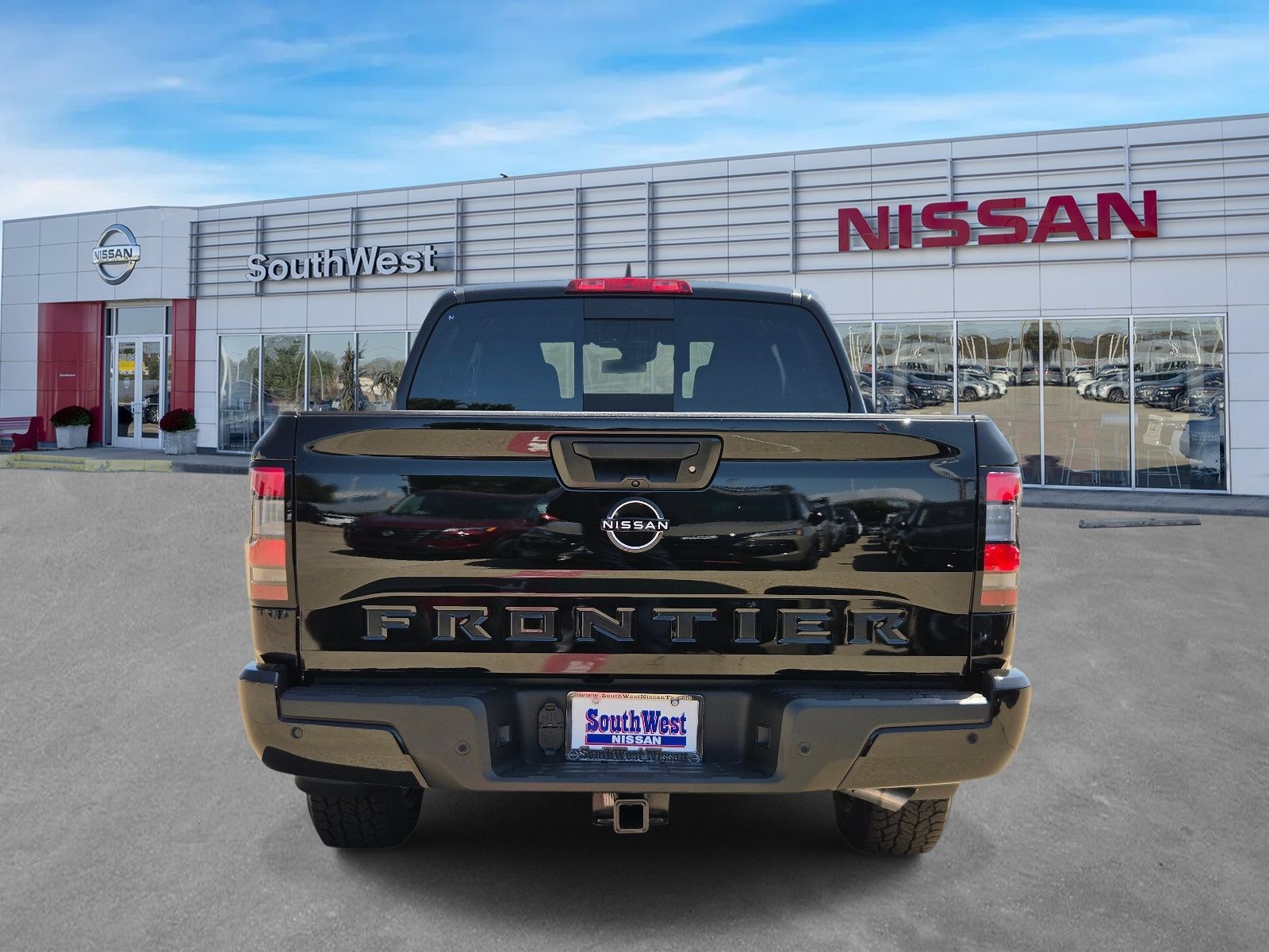 New 2027 Nissan Frontier SV w/ SV Convenience Package RWD image 6