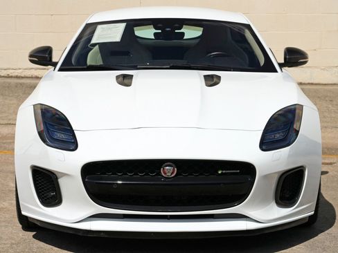 Used 2019 Jaguar F-TYPE R-Dynamic RWD image 44