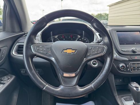 Used 2020 Chevrolet Equinox LT AWD/4WD image 15