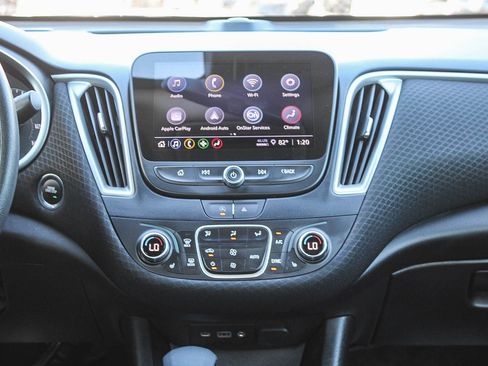 Used 2024 Chevrolet Malibu LT image 14