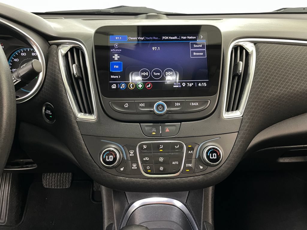 Certified 2021 Chevrolet Malibu LT FWD image 30