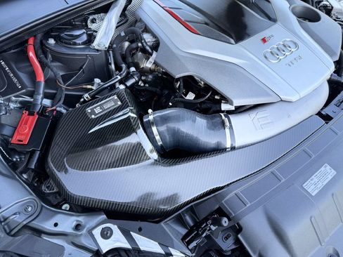 Used 2019 Audi RS 5 AWD/4WD image 32
