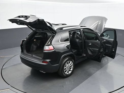 Used 2022 Jeep Cherokee Latitude Lux w/ Sun & Sound Group AWD/4WD image 39