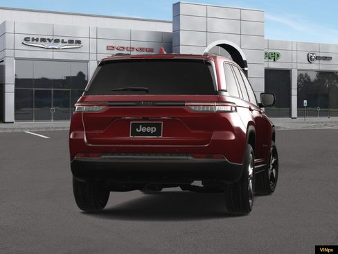 New 2025 Jeep Grand Cherokee Altitude image 14