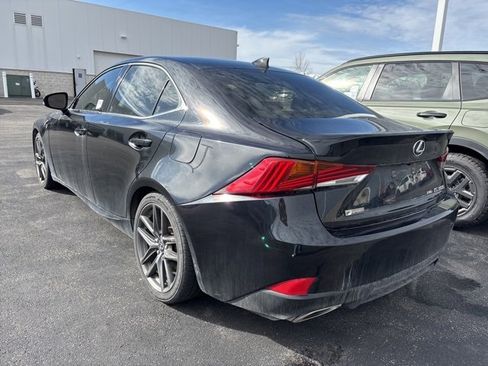 Used 2018 Lexus IS 300 F Sport w/ F Sport Package image 11