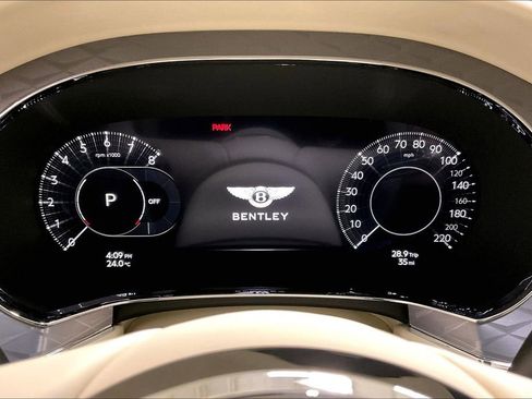 New 2026 Bentley Continental GTC AWD/4WD image 10