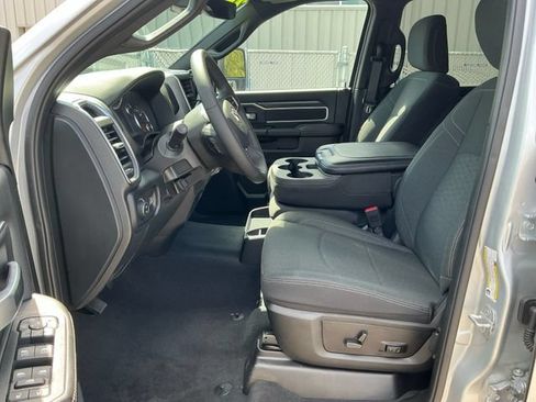 Used 2026 RAM 2500 Big Horn AWD/4WD image 9