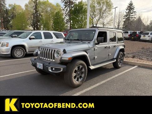 Used 2018 Jeep Wrangler Unlimited Sahara AWD/4WD image 1
