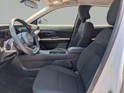 New 2026 Nissan Kicks S FWD image 17