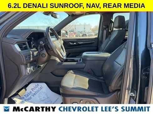 Used 2021 GMC Yukon Denali w/ Denali Premium Package image 53