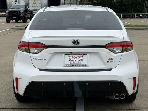 Used 2025 Toyota Corolla SE FWD image 5