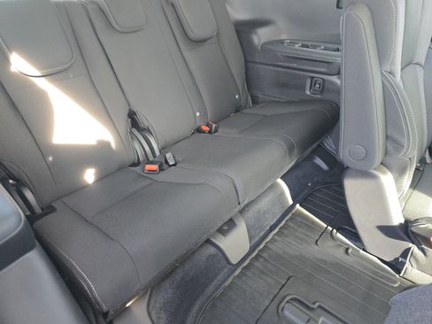 Used 2021 Subaru Ascent Premium w/ Convenience Package image 18