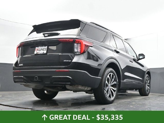 Used 2025 Ford Explorer ST-Line AWD/4WD image 47