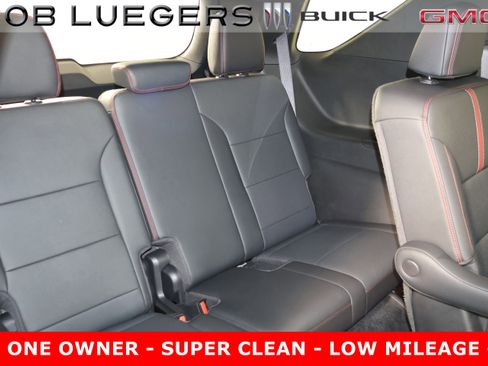 Certified 2024 Chevrolet Traverse RS image 16