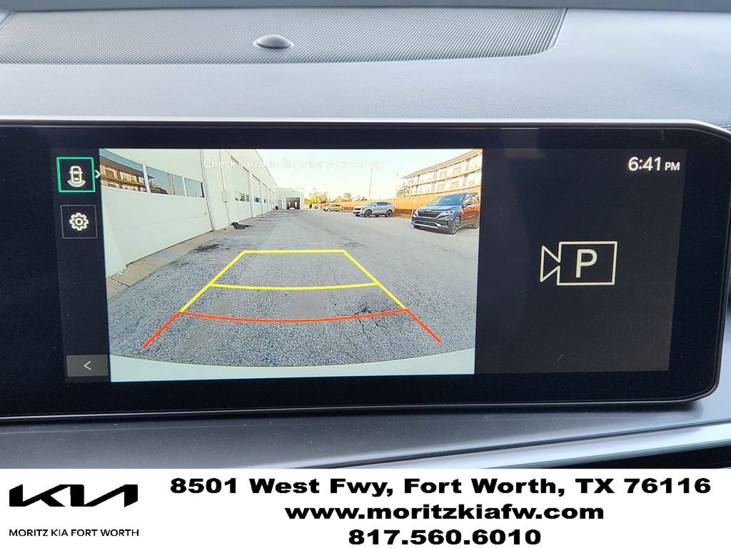 New 2026 Kia Sorento LX FWD image 13
