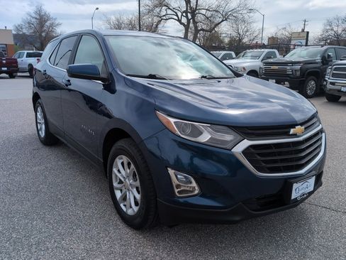 Used 2021 Chevrolet Equinox LT AWD/4WD image 4