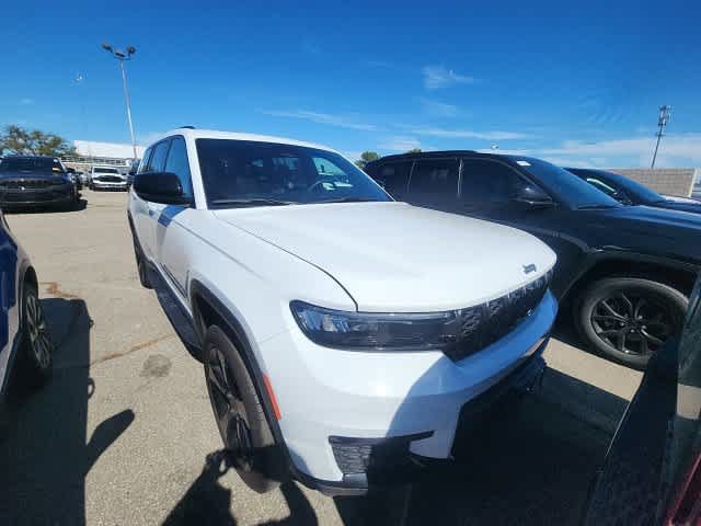 Used 2024 Jeep Grand Cherokee L Limited w/ Luxury Tech Group II AWD/4WD image 19