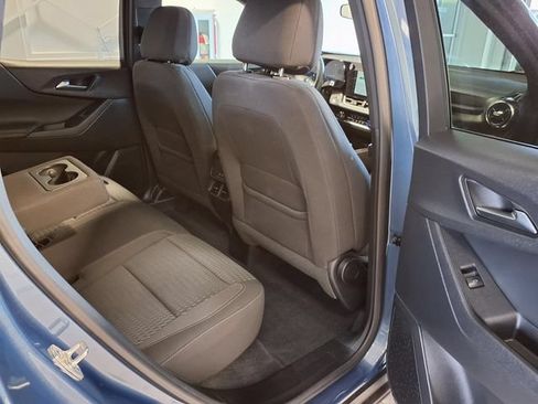 Used 2026 Chevrolet Equinox LT AWD/4WD image 24