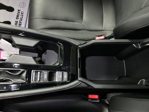 Used 2023 Honda Accord Touring image 19