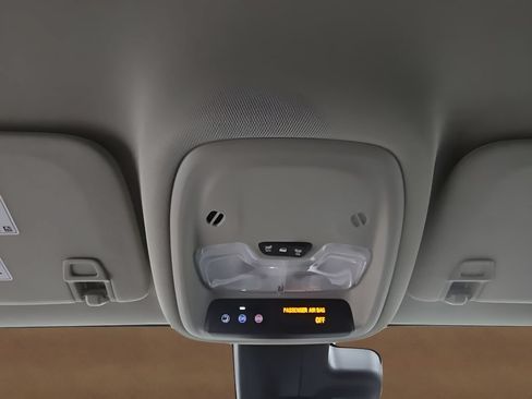 Used 2025 Buick Encore GX Preferred FWD image 37