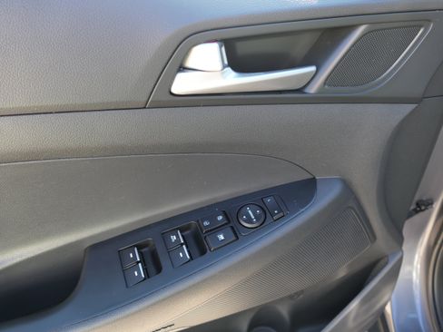 Used 2021 Hyundai Tucson Limited w/ Cargo Package FWD image 14