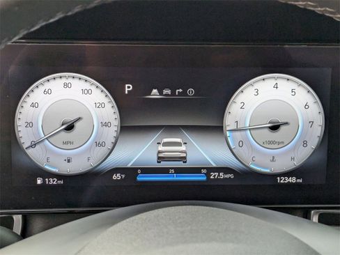 Used 2025 Hyundai Elantra SEL image 22