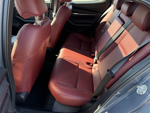 Used 2025 MAZDA MAZDA3 Carbon image 12