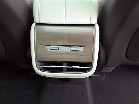 Used 2024 Lincoln Nautilus Black Label w/ Jet Appearance Package (87T) image 14