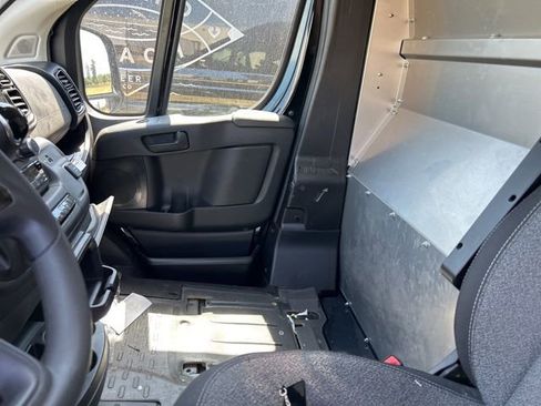 Used 2023 RAM ProMaster 2500 w/ Black Appearance Package FWD image 20