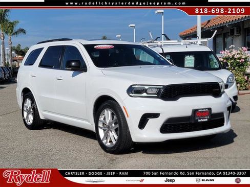Certified 2024 Dodge Durango GT image 1