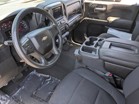 Used 2019 Chevrolet Silverado 1500 Custom w/ Trailering Package image 21