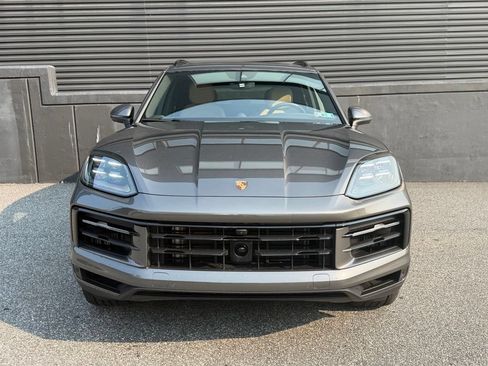 Certified 2026 Porsche Cayenne AWD/4WD image 12