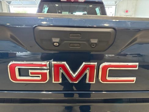 Used 2020 GMC Sierra 2500 SLT w/ Gooseneck/5TH Wheel Package AWD/4WD image 9