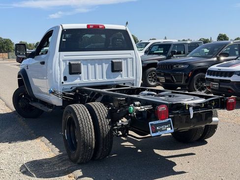 New 2026 RAM 5500 Tradesman AWD/4WD image 12
