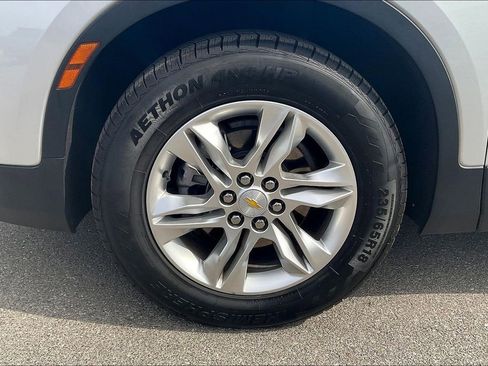 Used 2022 Chevrolet Blazer LT image 11