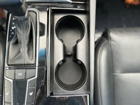 Used 2017 Kia Cadenza Premium FWD image 72