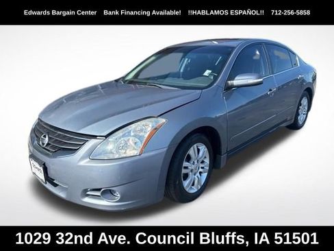 Used 2012 Nissan Altima 2.5 S w/ Convenience Pkg FWD image 3